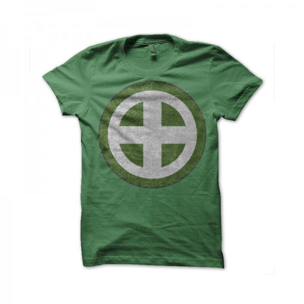 Green T-shirt with the Tsui logo