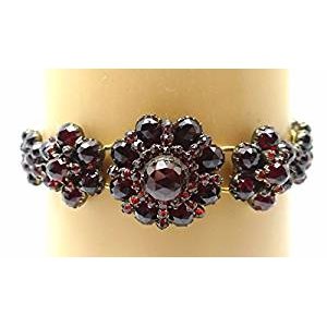 The real Bohemian garnet bracelet natural rose cut garnets