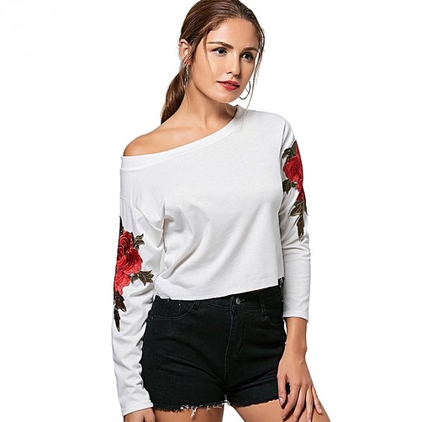 Flower embroidered long-sleeved T-shirt