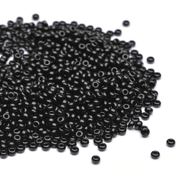 50 g beads infinite opaque black beads of 2.5 mm x3mm