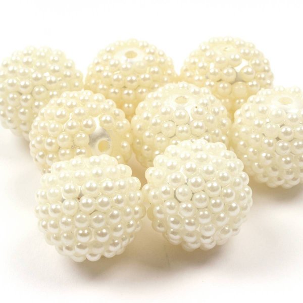 White Pearl covering plastic beads 15 mm 24