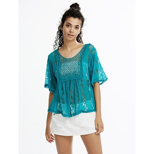 Plus Size Women bat sleeve loose shirt, solid color lace trumpet sleeves